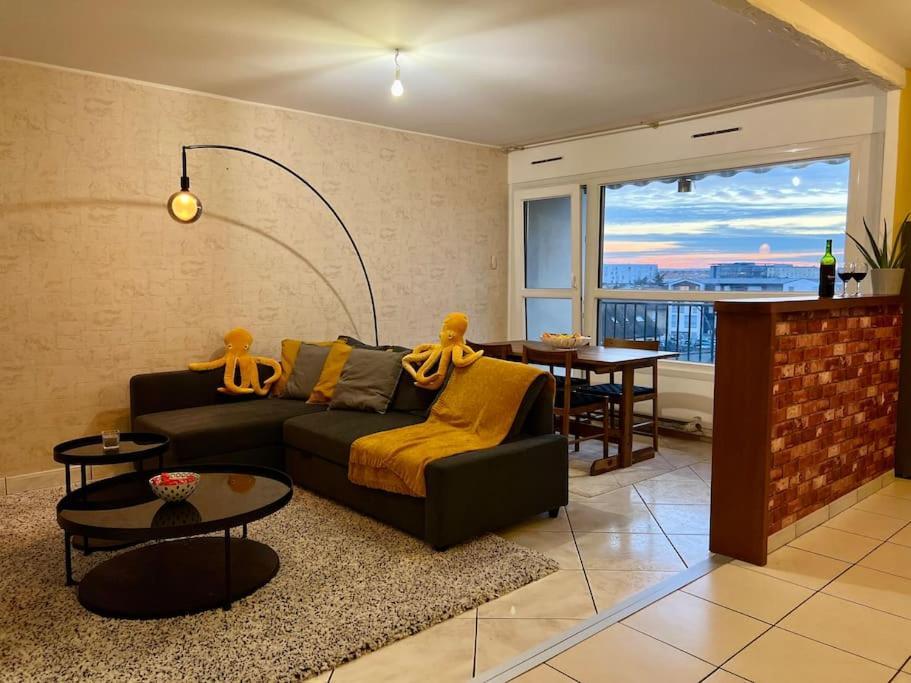 Comfy, Cosy, And Spacious Apartment Near Paris Безон Экстерьер фото