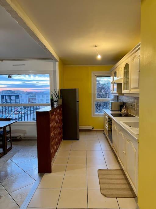 Comfy, Cosy, And Spacious Apartment Near Paris Безон Экстерьер фото