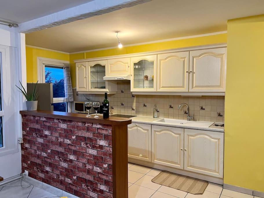 Comfy, Cosy, And Spacious Apartment Near Paris Безон Экстерьер фото